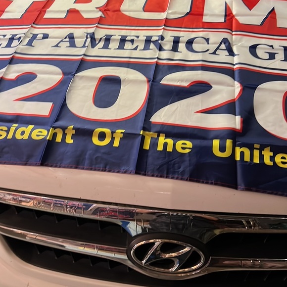 Flag - Picture 4 of 5